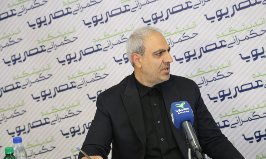 بانک مرکزی باید سرعت گردش پول را در مسیر تولید و اشتغال قرار دهد